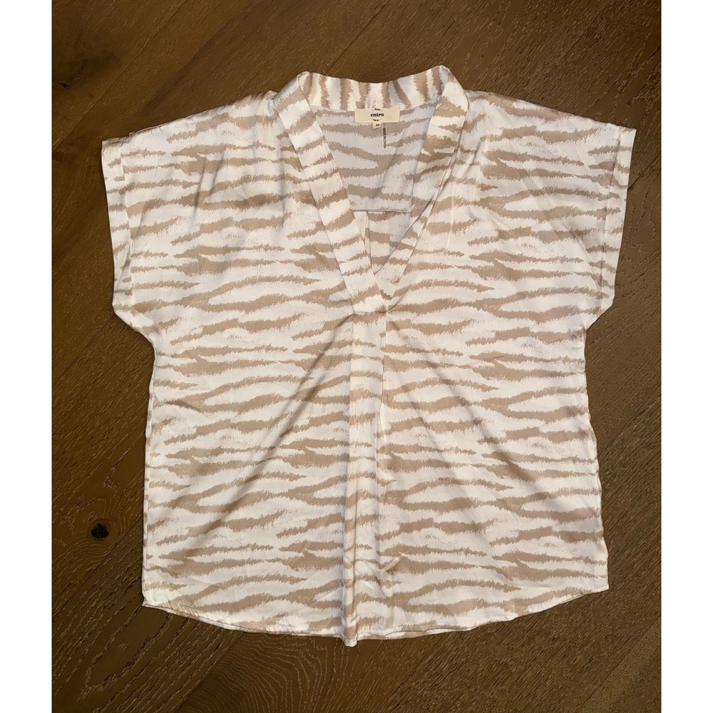 Entro Tan Cream Zebra Animal Print‎ V-Neck Short Sleeve Blouse Top Medium